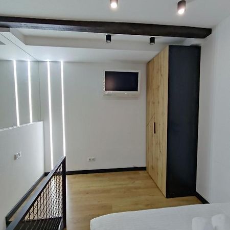 Kotlyarska Apartments Leopoli Esterno foto