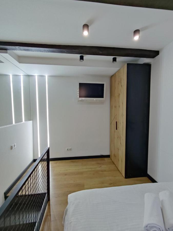 Kotlyarska Apartments Leopoli Esterno foto